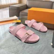 Louis Vuitton Slippers